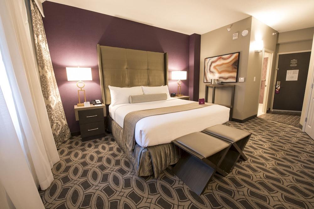 Crowne Plaza Saddle Brook By Ihg Hotel Bagian luar foto