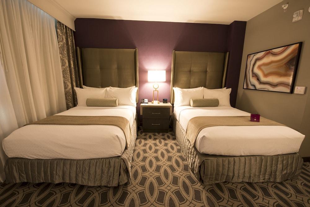 Crowne Plaza Saddle Brook By Ihg Hotel Bagian luar foto