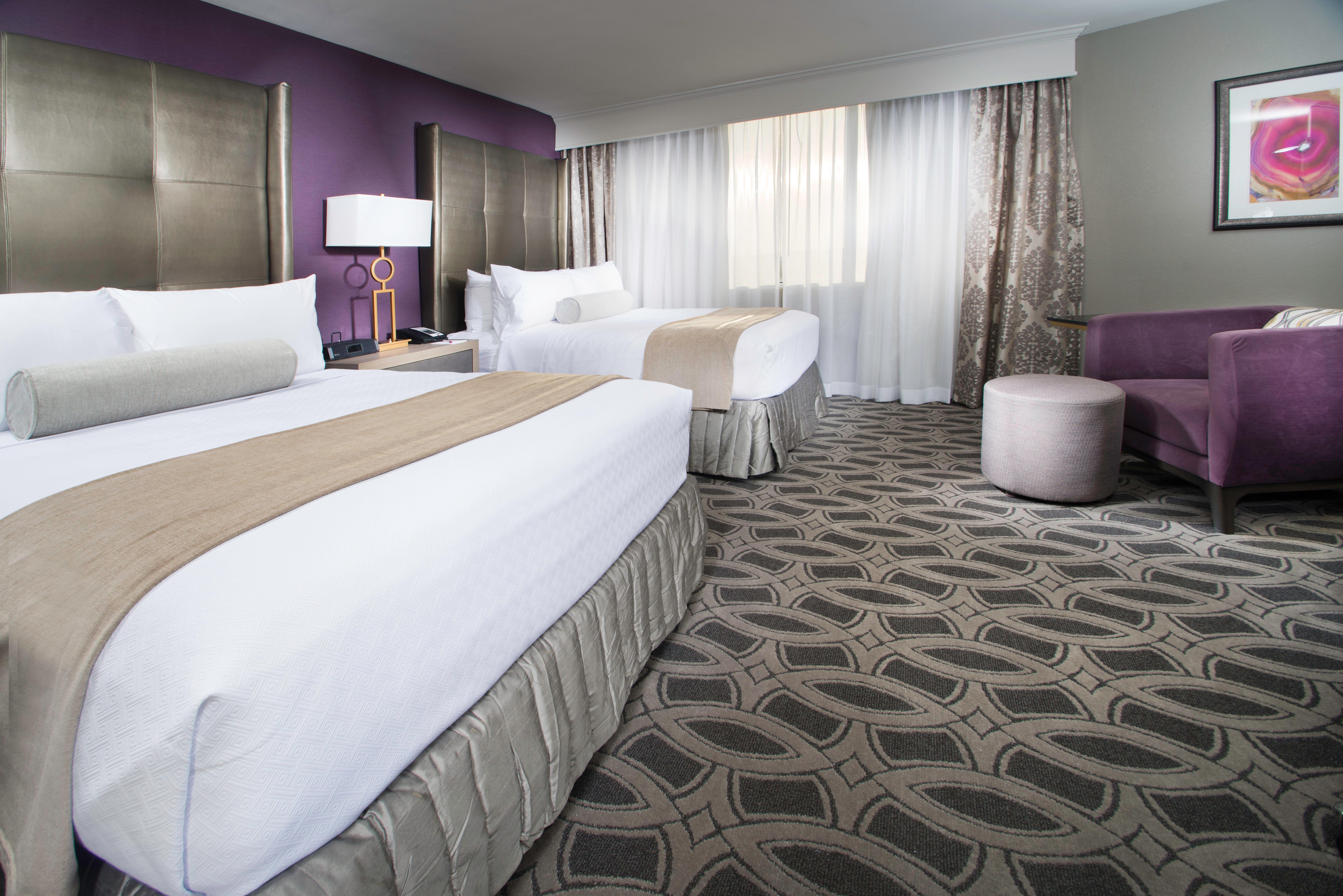 Crowne Plaza Saddle Brook By Ihg Hotel Bagian luar foto