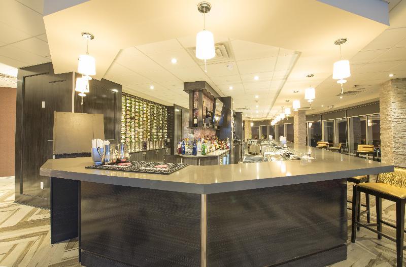 Crowne Plaza Saddle Brook By Ihg Hotel Bagian luar foto